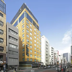 Candeo Shimbashi מלון